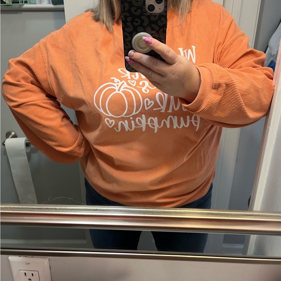 🎃 New! Cute Sweatshirt!! - Picture 3 of 10